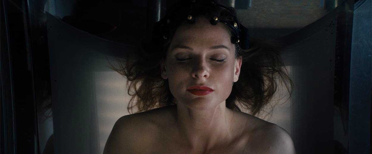 Who Is in the Reminiscence Cast? image