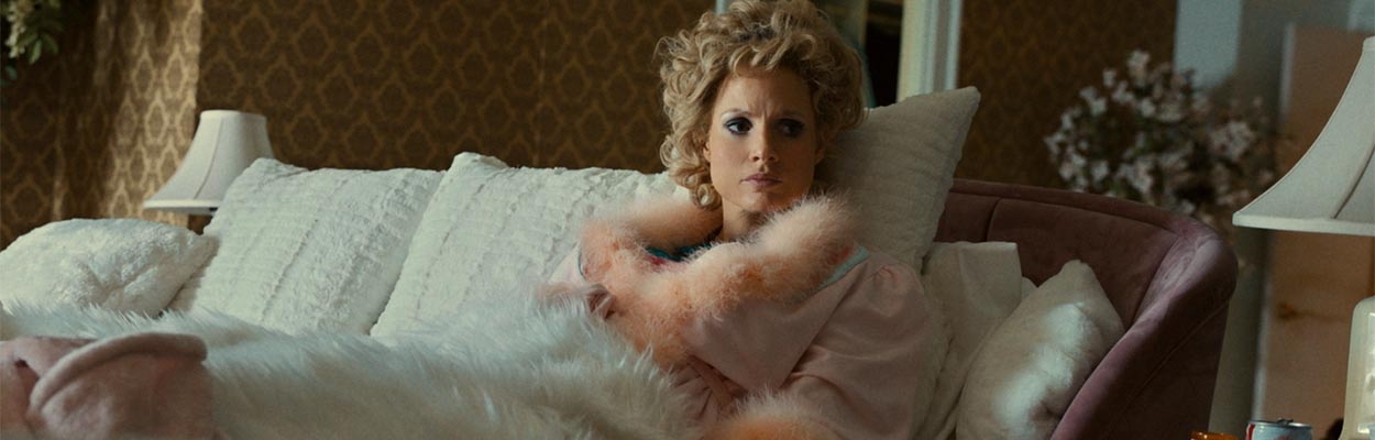 The Eyes of Tammy Faye: Jessica Chastain and Andrew Garfield Interview image